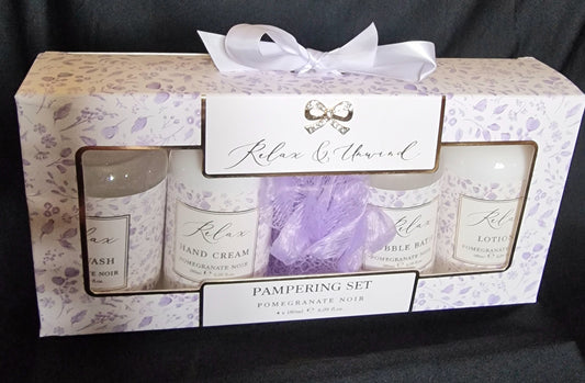 Pomegranate Noir Pampering Gift Set